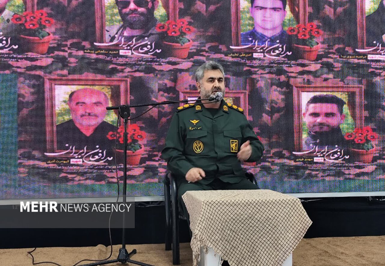 سرهنگ امینی: روایتگری برای اقتدار و مظلومیت شهدا ضرورت دارد سرهنگ امینی: روایتگری برای اقتدار و مظلومیت شهدا ضرورت دارد