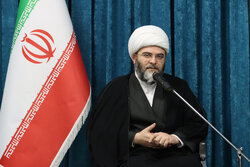 حجت‌الاسلام قمی: زمان پایان آتش‌افروز است