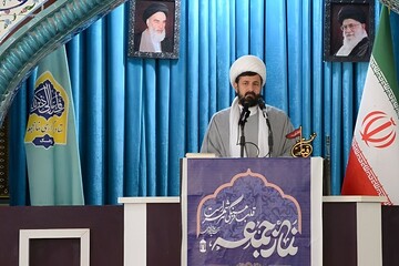 امام جمعه زهک: سپاه پاسداران خط مقدم دفاع از ایران اسلامی است