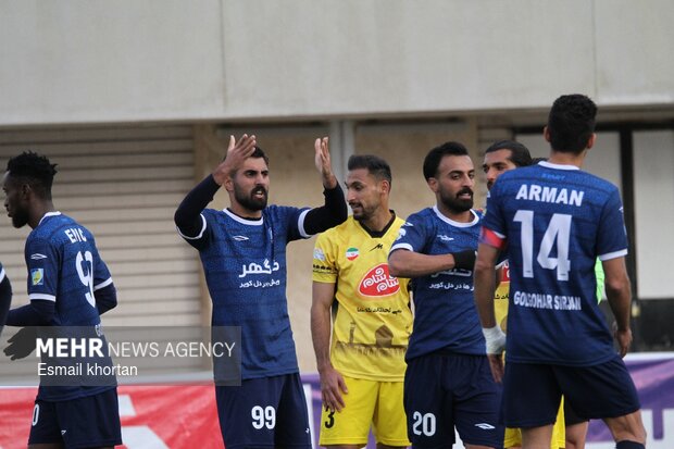 لیگ برتر فوتبال ایران گل گهر سیرجان و فجرشهید سپاسی