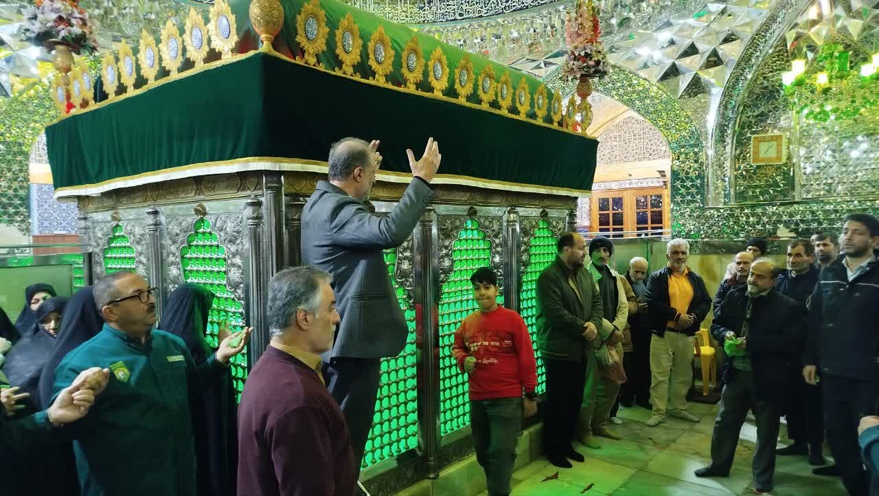 ویژه برنامه سالروز ولادت با سعادت امام حسین (ع) در آستانه اشرفیه 