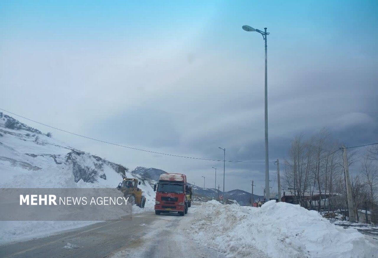 مرادی: محور آستارا – اردبیل بازگشایی شد مرادی: محور آستارا – اردبیل بازگشایی شد