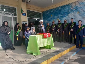 آغاز طرح «نشان ارادت» ستاد بازسازی عتبات عالیات در مدارس آران و بیدگل