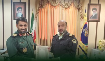 فرمانده انتظامی لرستان: پاسداران ستون استوار انقلاب اسلامی هستند