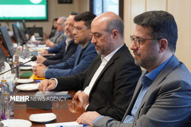 صیاد زمردی: حمایت مالیاتی از اصناف آسیب دیده رشت انجام میشود صیاد زمردی: حمایت مالیاتی از اصناف آسیب دیده رشت انجام میشود