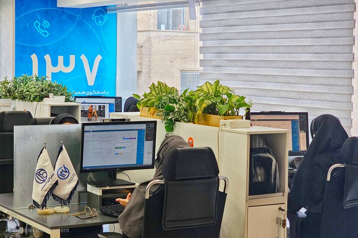 ۱۳۷ صرفا شماره تلفن نیست؛ معماری اعتماد مردم در شهرداری اصفهان آغاز شد ۱۳۷ صرفا شماره تلفن نیست؛ معماری اعتماد مردم در شهرداری اصفهان آغاز شد