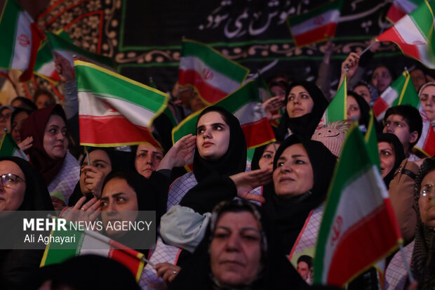 اجلاسیه نهایی دومین کنگره ملی بزرگداشت ۱۲ هزار شهید آذربایجان غربی