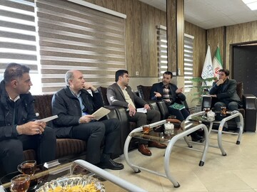 حاجی‌زاده: برخورد قاطع با محتکران و متخلفان بازار در سقز ادامه دارد