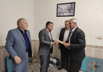 دیدار مسئولان لرستان با ۲ جانباز سرافراز