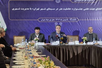 حضور اساتید دانشگاه در بدنه شهرداری یک کمک جدی است