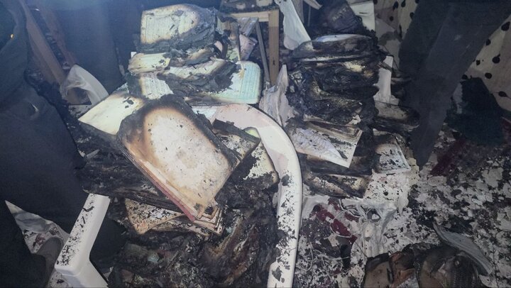 سقوط اخلاق و وجدان در شب سرد اراک؛ مسجد و مدرسه در آتش سوختند سقوط اخلاق و وجدان در شب سرد اراک؛ مسجد و مدرسه در آتش سوختند