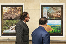 افتتاح نمایشگاه عکس فیلیپین در ایستگاه مترو مریم مقدس (س)