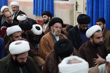 طلاب و روحانیون لرستان هتک حرمت مرجعیت دینی را محکوم کردند