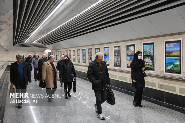 Philippine Photo Exhibition opened at Holy Mary Metro Station
