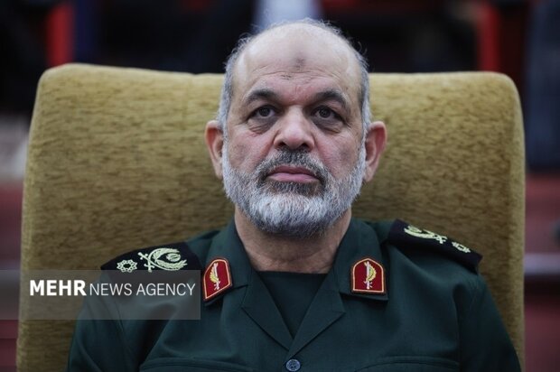 سردار احمد وحیدی به سمت فرمانده کل سپاه پاسداران منصوب شد سردار احمد وحیدی به سمت فرمانده کل سپاه پاسداران منصوب شد