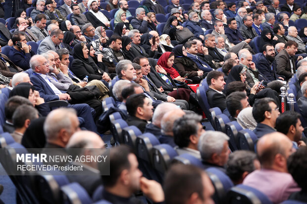 همایش ملی تکریم خیرین مدرسه‌ساز