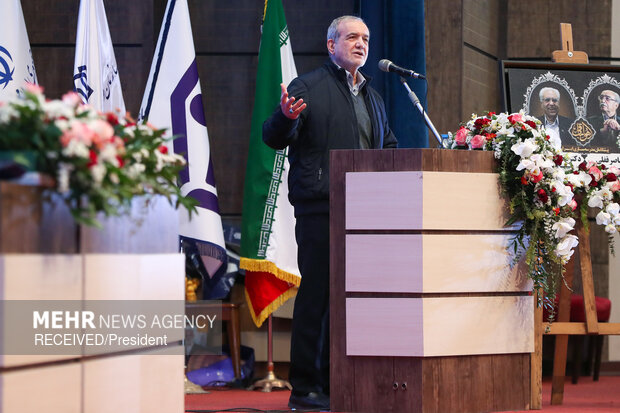 همایش ملی تکریم خیرین مدرسه‌ساز