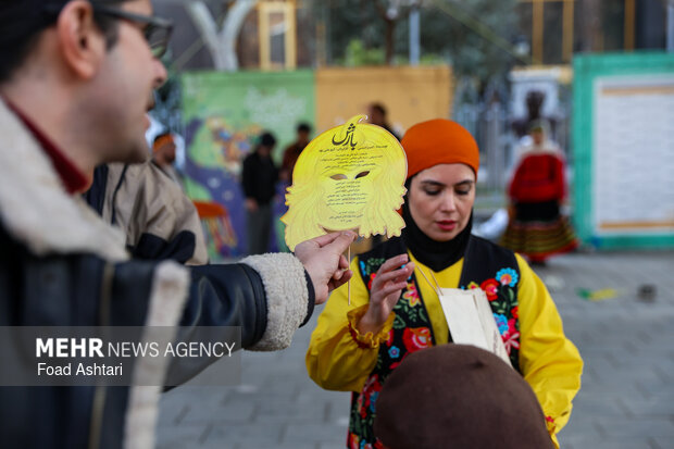 پنجمین روز جشنواره تئاتر خیابانی فجر