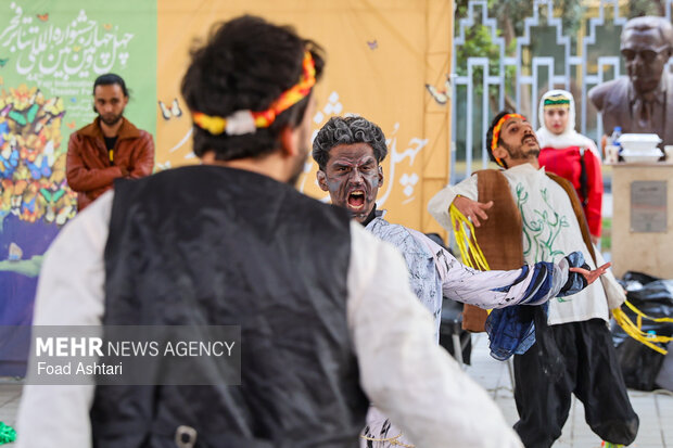 پنجمین روز جشنواره تئاتر خیابانی فجر
