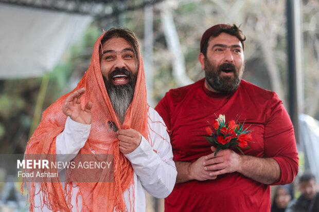 پنجمین روز جشنواره تئاتر خیابانی فجر