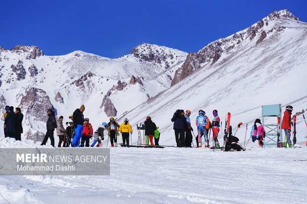 مسابقات اسکی آلپاین قهرمانی کشور در اردبیل