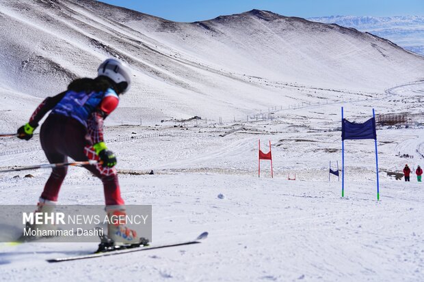 مسابقات اسکی آلپاین قهرمانی کشور در اردبیل