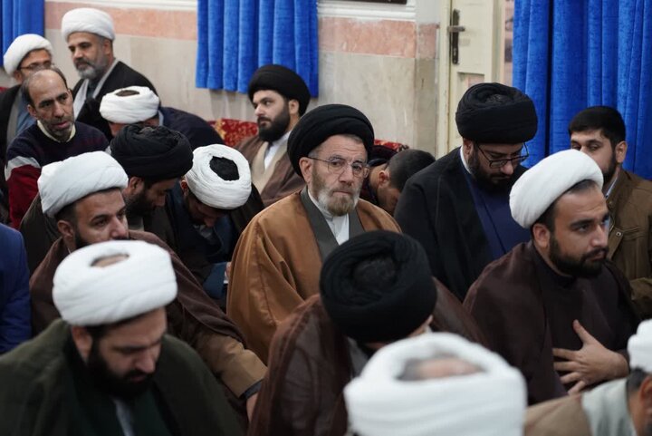 طلاب و روحانیون لرستان هتک حرمت مرجعیت دینی را محکوم کردند