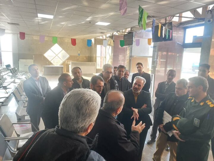 بازدید مدیرکل امور مرزی وزارت کشور از فرودگاه شهدای خرمآباد