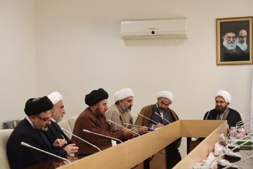 حاج علی اکبری:مبانی مسیر آینده انقلاب باید به شکل جامع بررسی شود