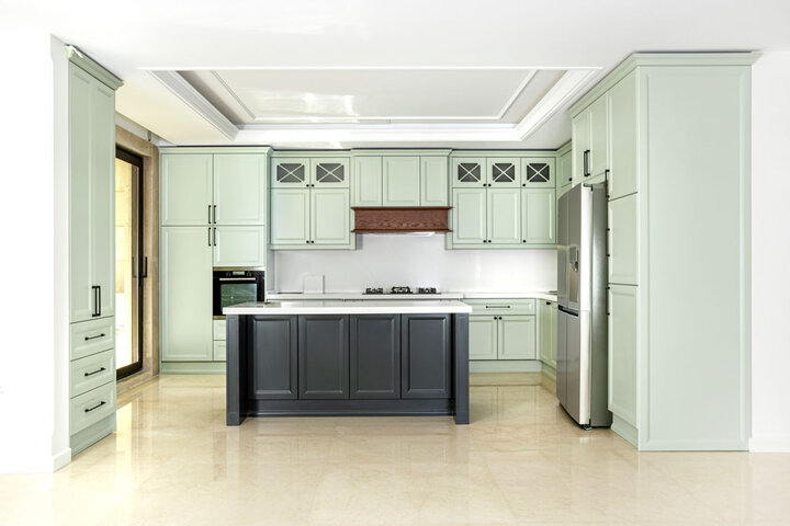 درب و کابینت لوکس؛ ویژگی‌های یک تولیدکننده معتبر