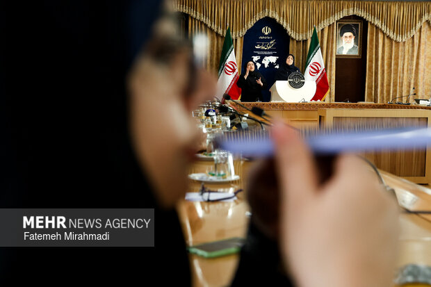 نشست خبری سخنگوی دولت