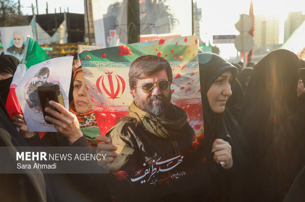 پیکر مطهر شهید مدافع امنیت «مهدی ظریف» در مشهد تشییع شد