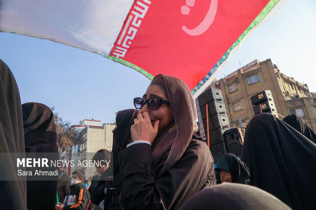 تشییع پیکر مطهر جانباز شهید مدافع امنیت «مهدی ظریف» در مشهد