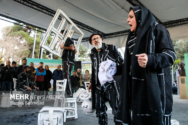 ششمین روز جشنواره تئاتر فجر
