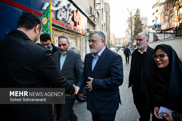 
Tehran governor visits Mehr headquarters
