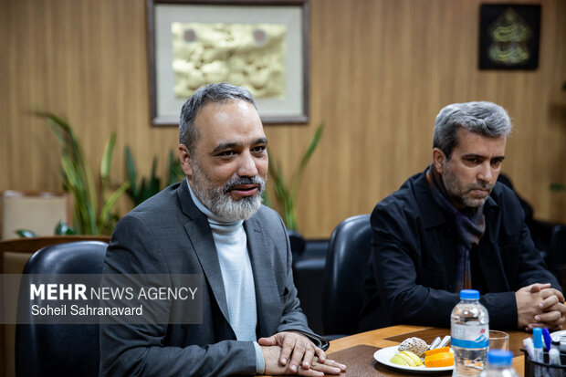 
Tehran governor visits Mehr headquarters