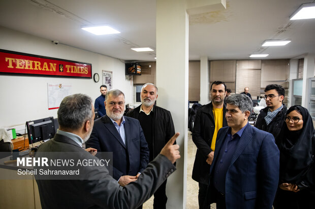 Tehran governor visits Mehr headquarters
