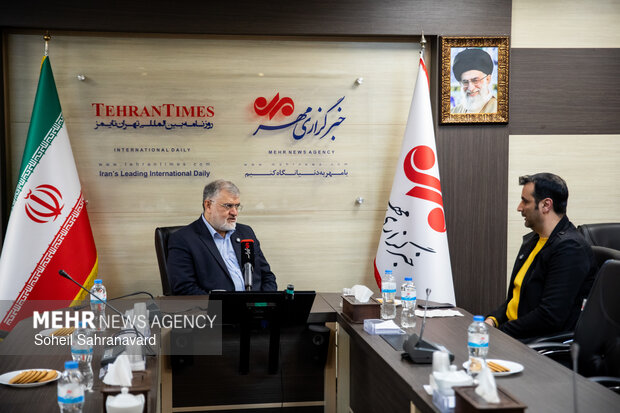 Tehran governor visits Mehr headquarters