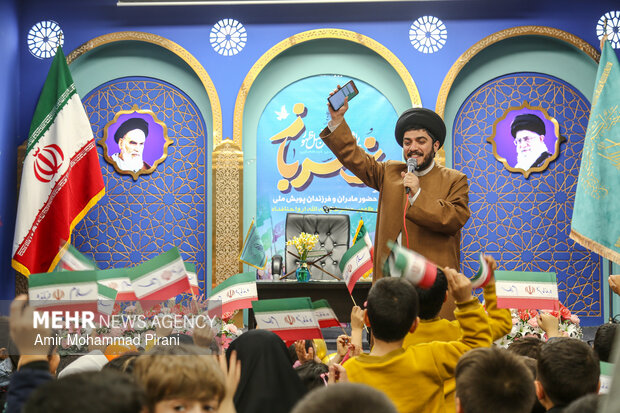 گردهمایی پویش فرزندان نذر ظهور در مسجد جمکران