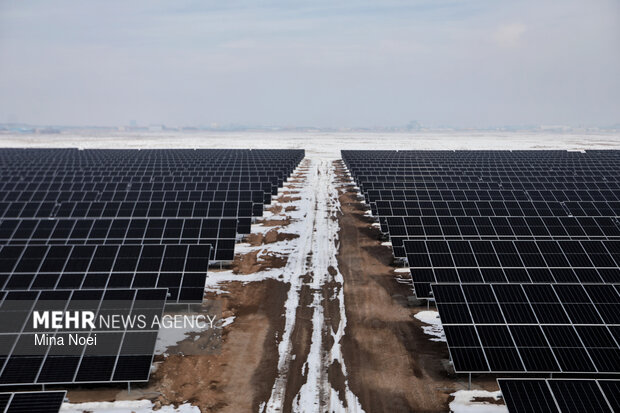 بازدید اصحاب رسانه از پروژه‌های کشاورزی و نیروگاهی در آذرشهر و بناب