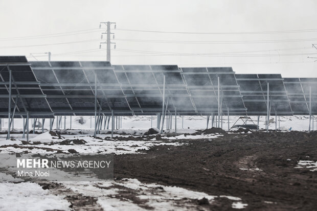 بازدید اصحاب رسانه از پروژه‌های کشاورزی و نیروگاهی در آذرشهر و بناب