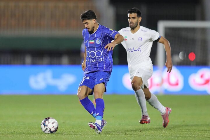 استقلال تاکنون مهاجمانی به این ضعیفی نداشته/ پای ساپینتو روی پوست موز!