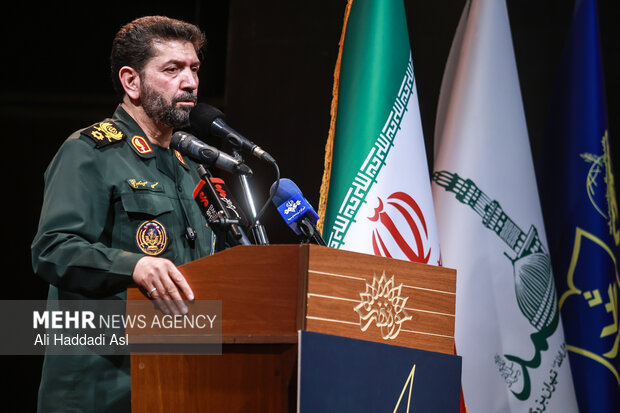 آئین اختتامیه چهارمین جایزه ادبی سردار همدانی