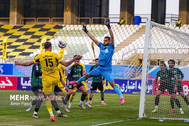 لیگ برتر فوتبال - فجر سپاسی و خیبر