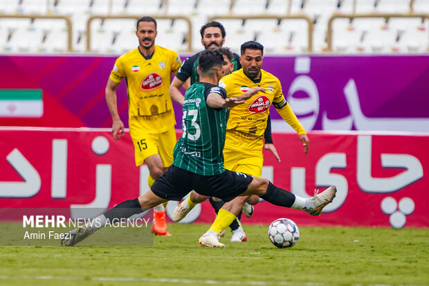 لیگ برتر فوتبال - فجر سپاسی و خیبر