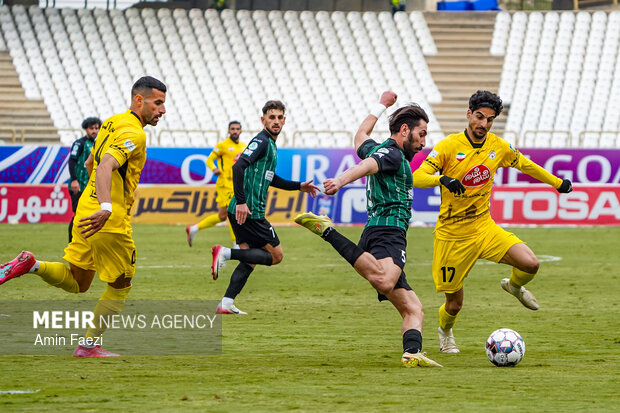 لیگ برتر فوتبال - فجر سپاسی و خیبر