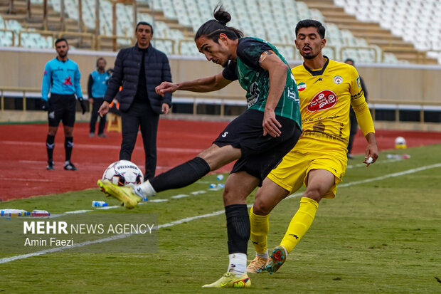 لیگ برتر فوتبال - فجر سپاسی و خیبر