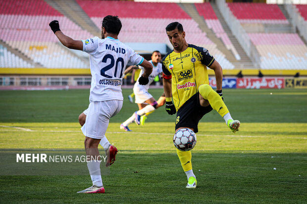 لیگ برتر فوتبال - سپاهان و گل گهر