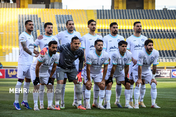 لیگ برتر فوتبال - سپاهان و گل گهر