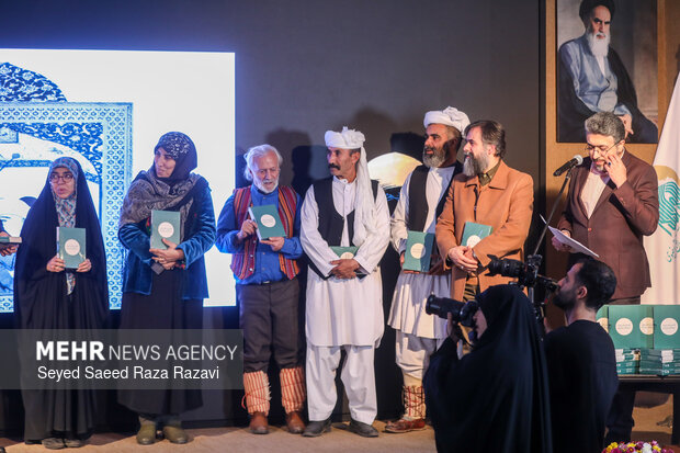 آیین رونمایی از آلبوم «آواها و نغمه های رضوی در فرهنگ مردم ایران»